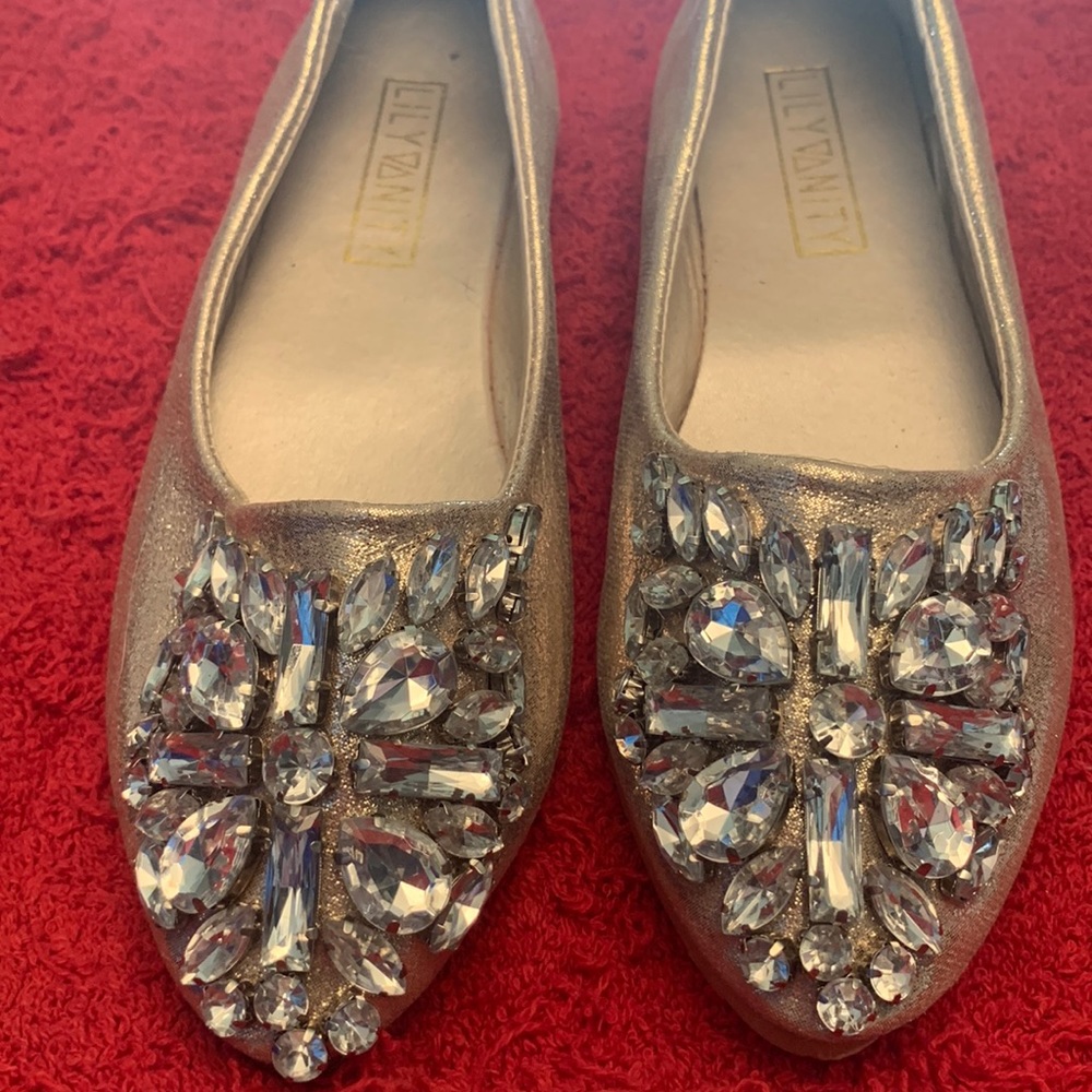 Golden dancing slippers